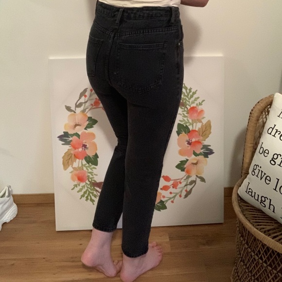 Nasty Gal Black Mom Jeans - Picture 3 of 4